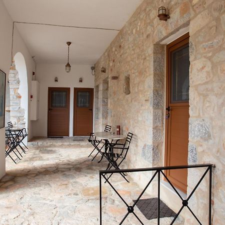 Traditional House Alepis In Areopolis Esterno foto