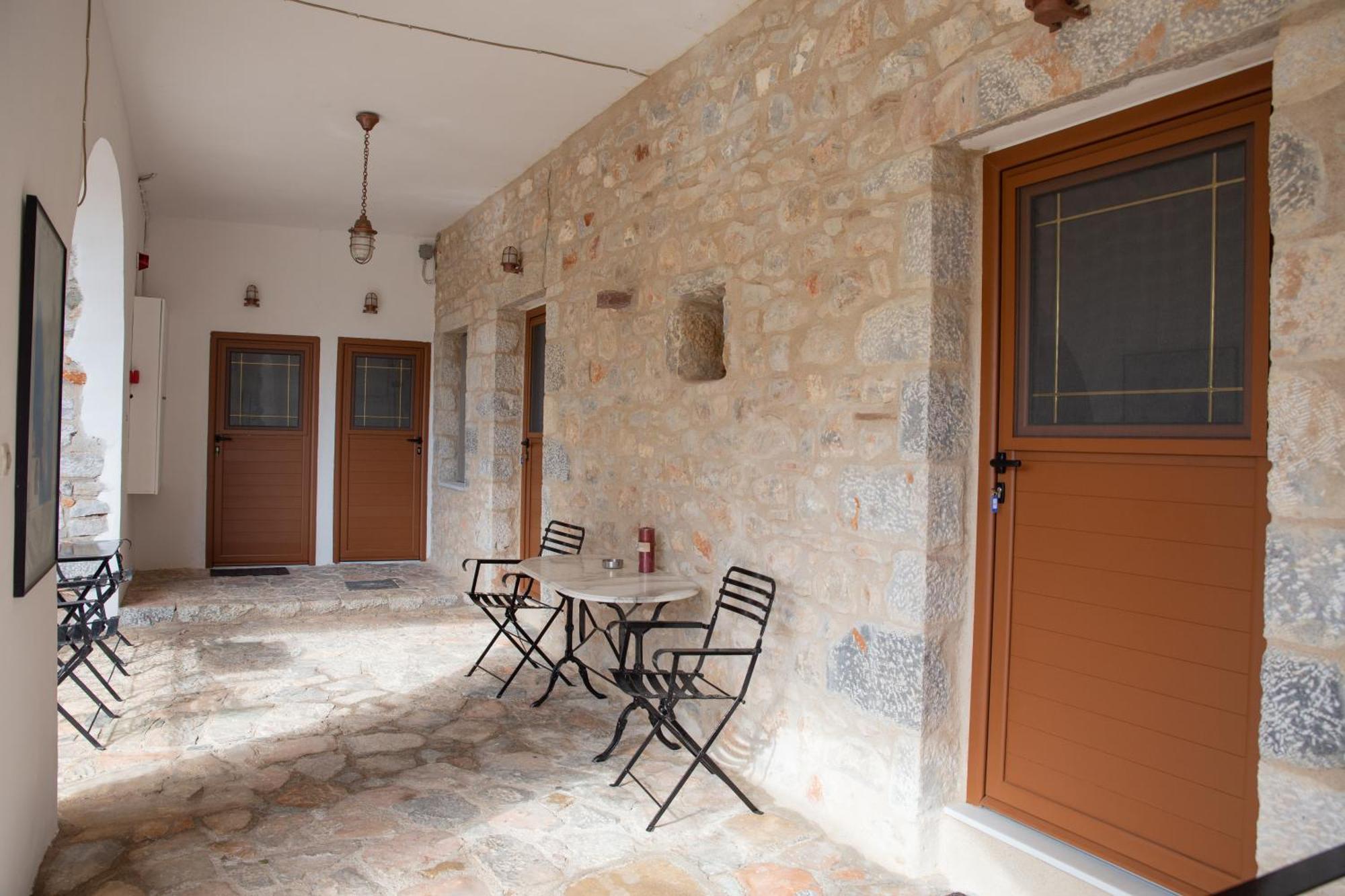 Traditional House Alepis In Areopolis Esterno foto